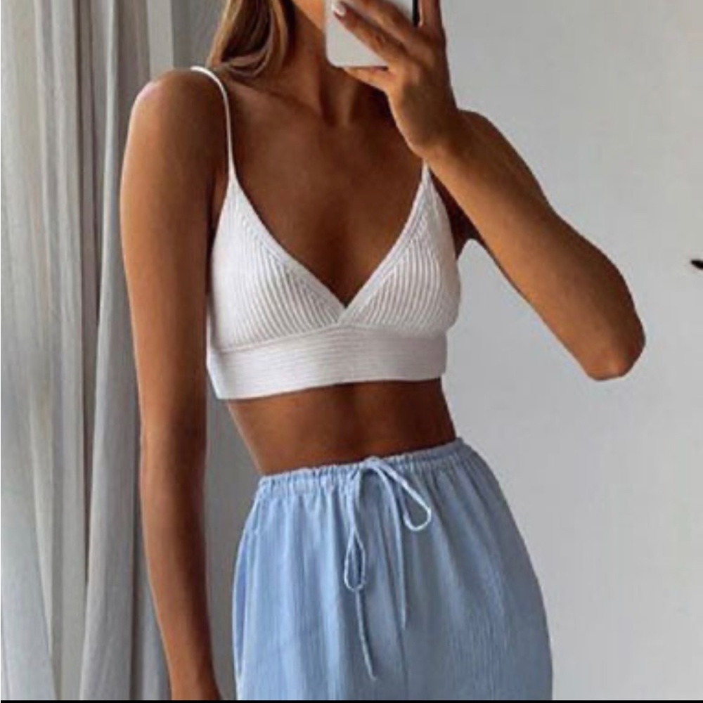 Knit White Cropped Tank Tops
